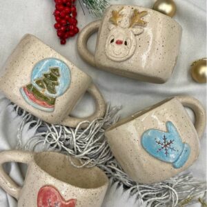 чашка з варежкою